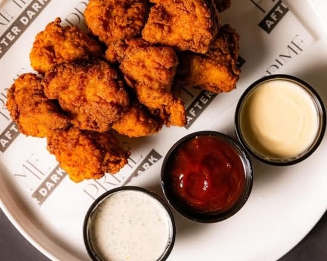 Half Tray Prime Chicken Nuggs.